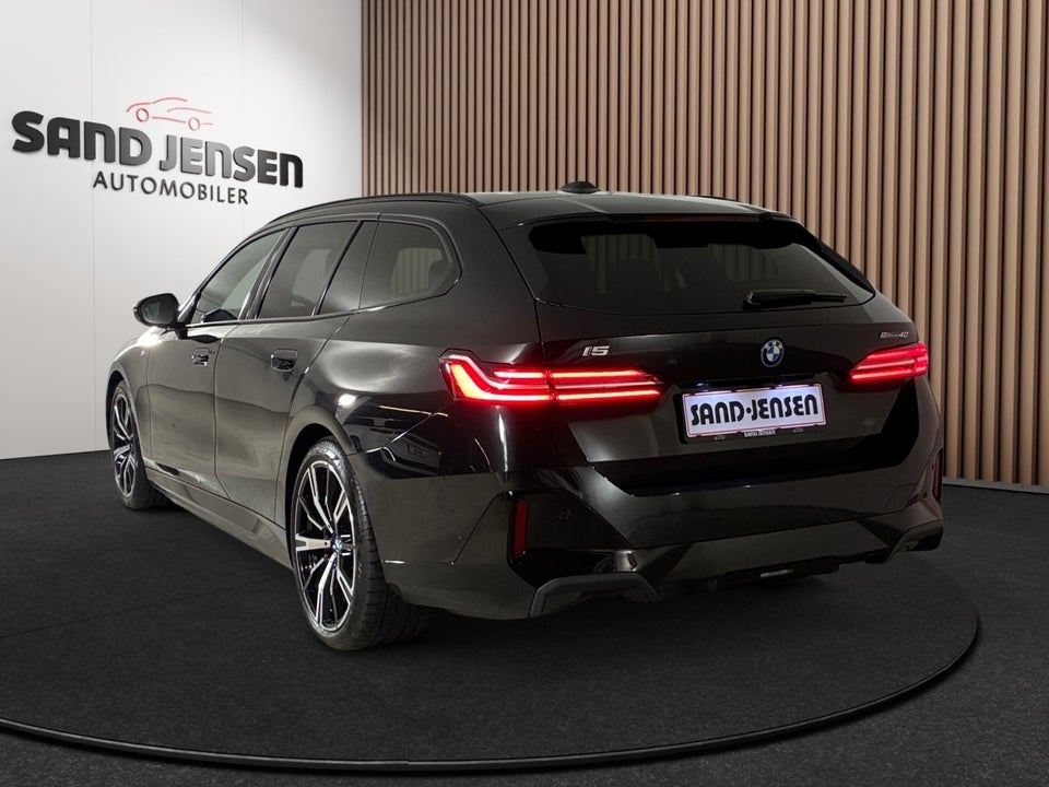 BMW i5 eDrive40 Touring M-Sport 5d
