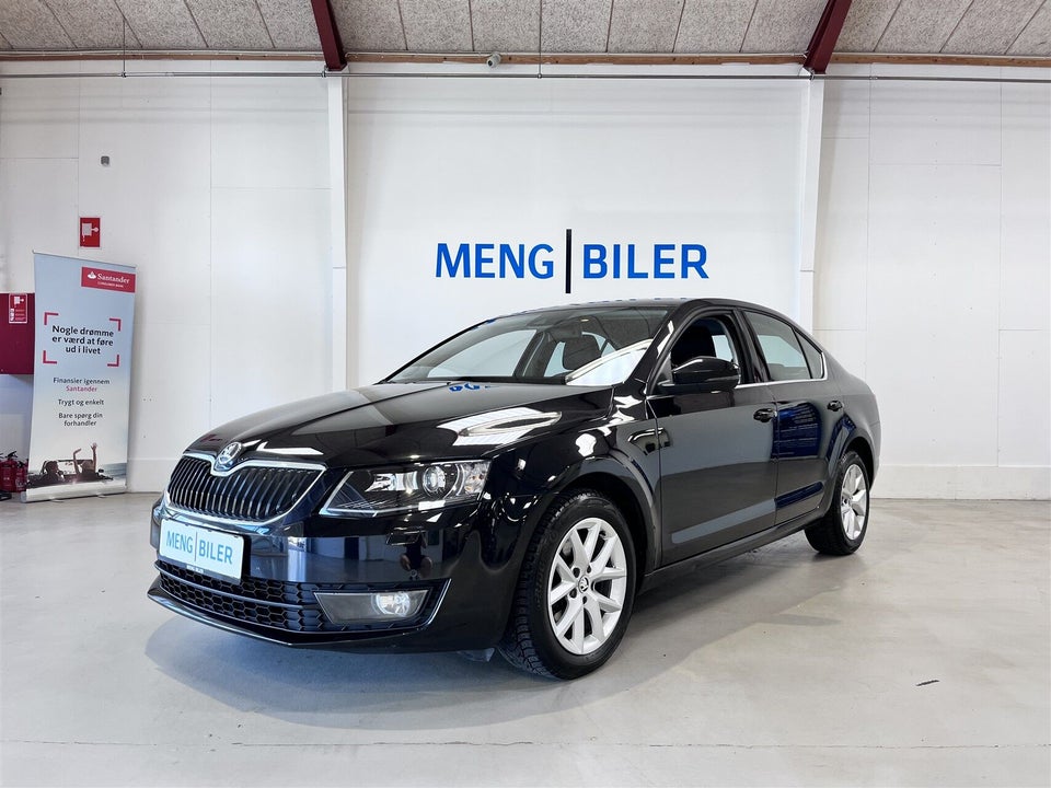 Skoda Octavia 1,6 TDi 105 Elegance DSG 5d