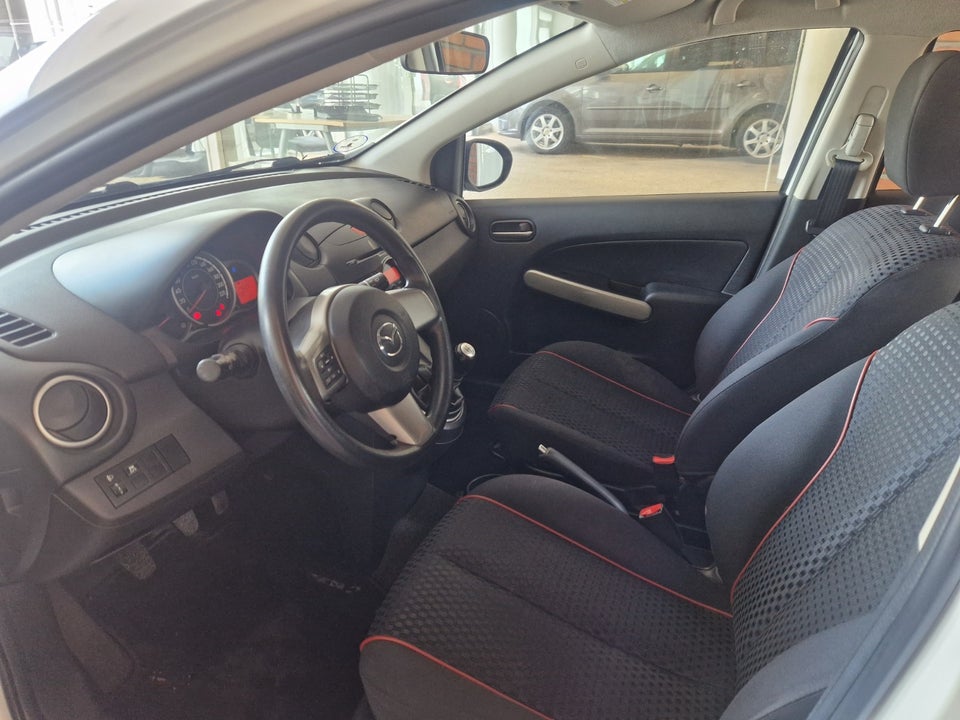 Mazda 2 1,3 Advance 5d