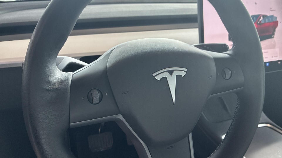 Tesla Model Y RWD 5d