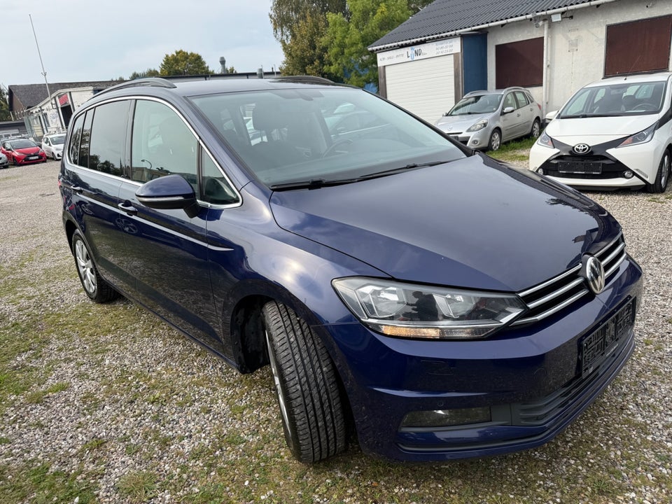 VW Touran 1,6 TDi 115 Comfortline DSG 7prs 5d
