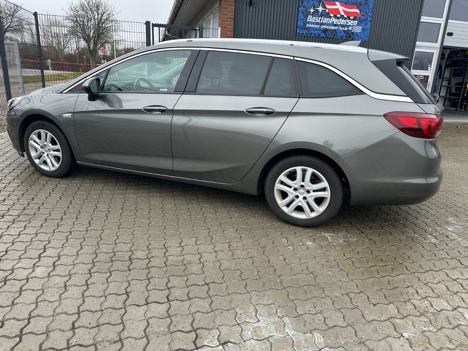 Opel Astra 1,6 CDTi 136 Innovation Sports Tourer 5d