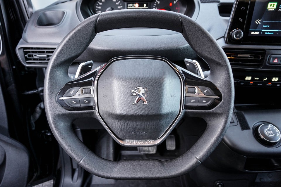 Peugeot Partner 1,5 BlueHDi 130 L2V2 Plus EAT8 Van