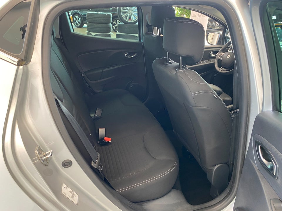 Renault Clio IV 1,5 dCi 90 Limited 5d