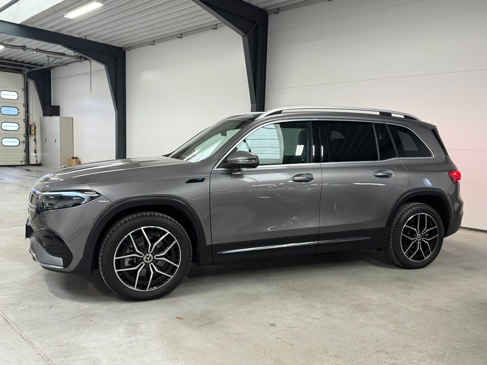 Mercedes EQB300 AMG Line 4Matic 7prs 5d