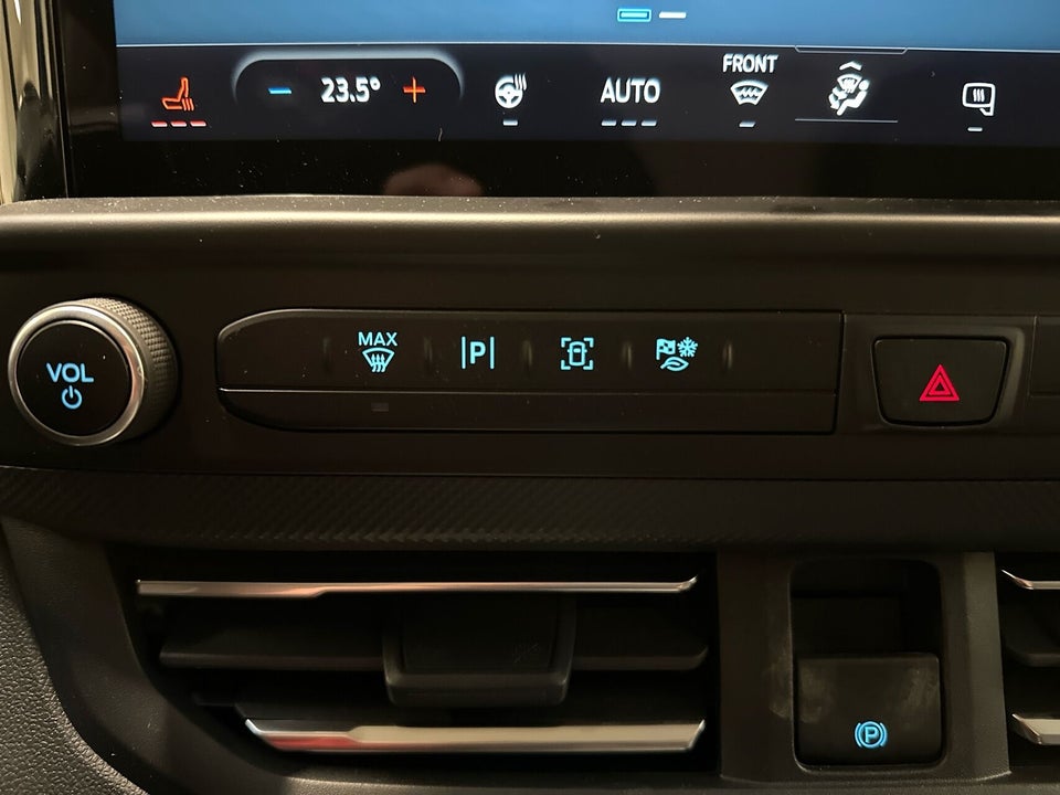 Ford E-Transit Custom 320L 64 Limited