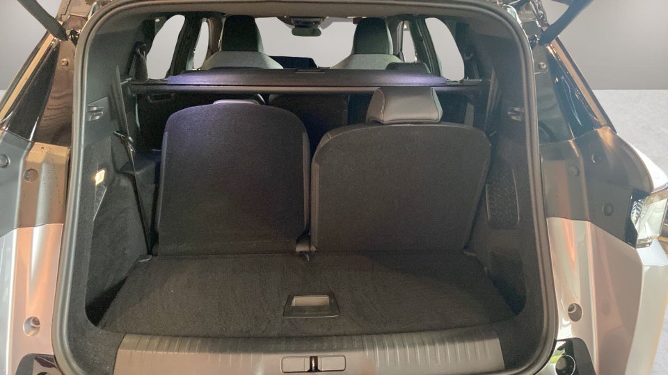 Peugeot e-5008 77 GT Pack 7prs 5d