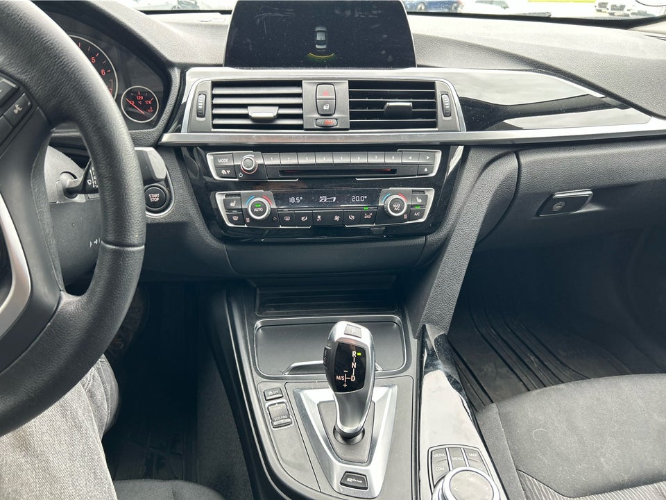 BMW 330e 2,0 aut. 4d