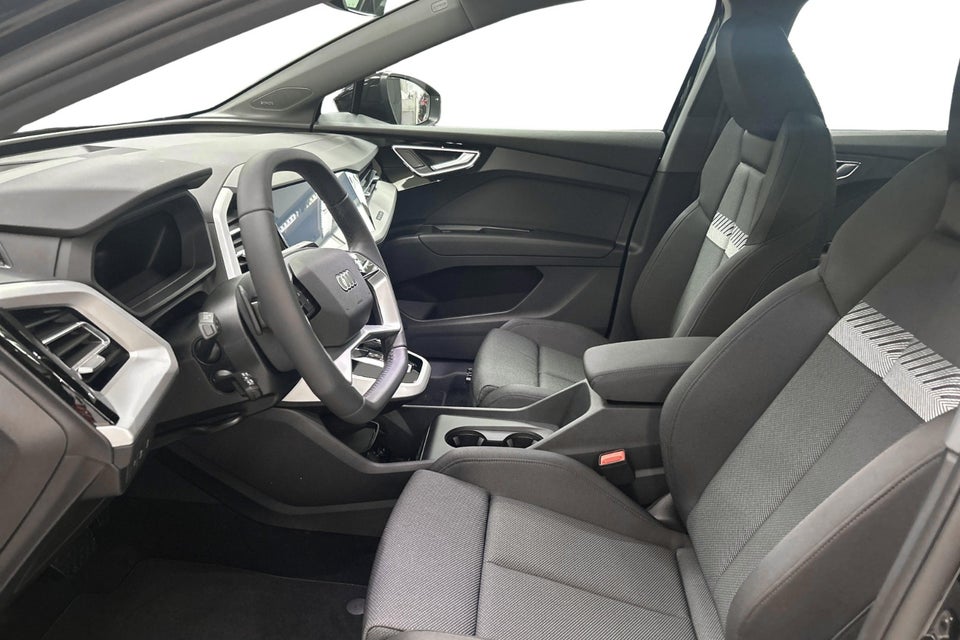 Audi Q4 e-tron 45 S-line Edition 5d