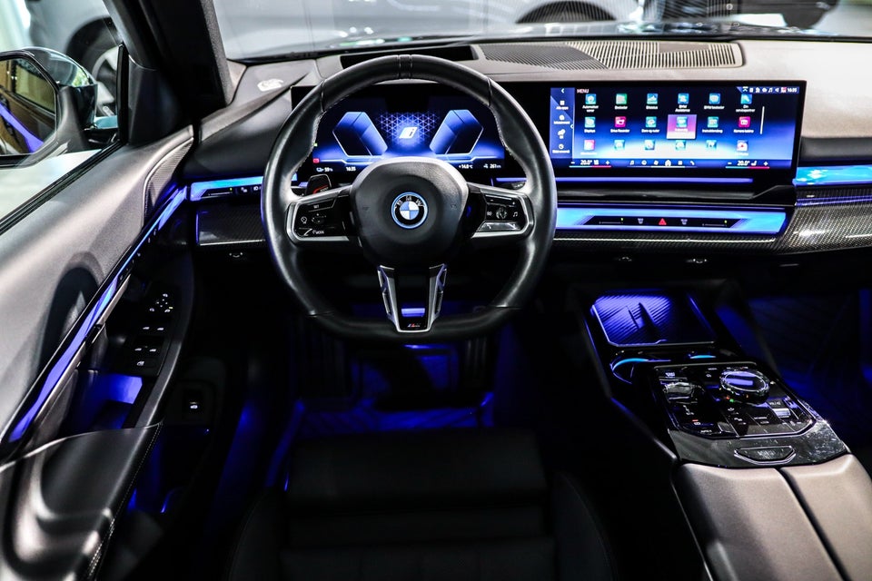 BMW i5 eDrive40 Touring Fully Charged 5d