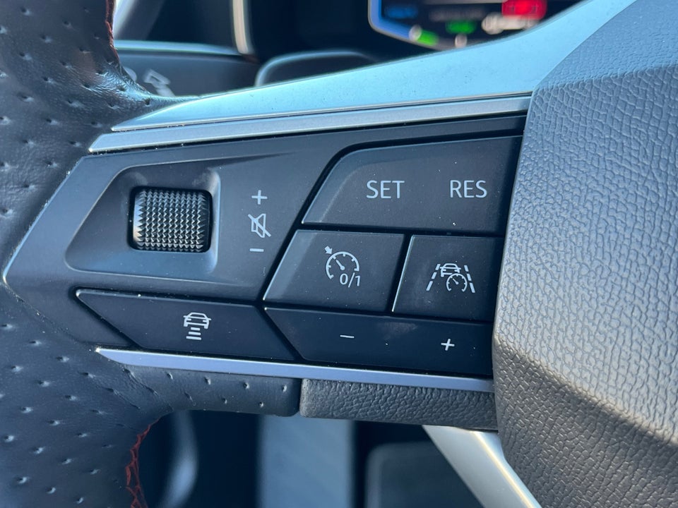 Seat Leon 1,4 eHybrid FR Sportstourer DSG 5d