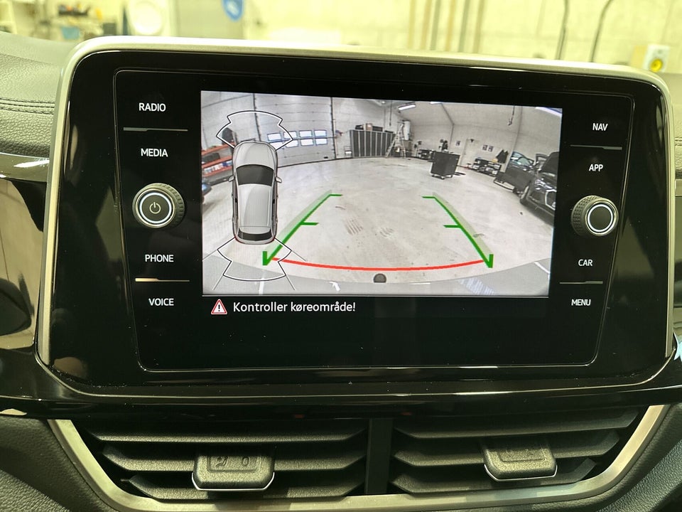 VW T-Roc 1,5 TSi 150 R-line DSG 5d