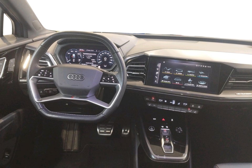 Audi Q4 e-tron 50 edition one quattro 5d
