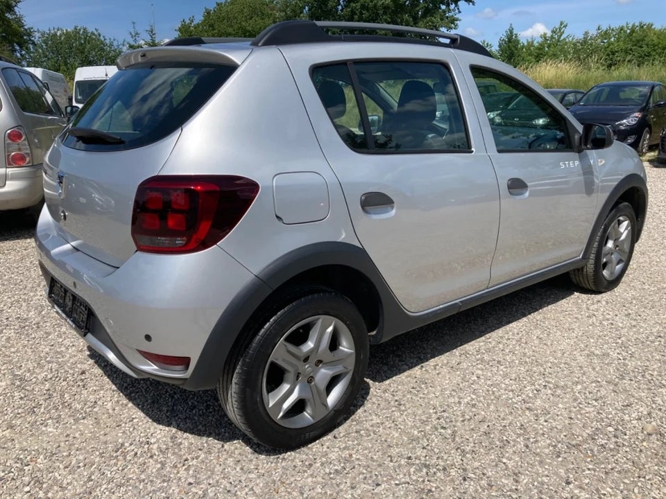 Dacia Sandero Stepway 0,9 TCe 90 Prestige Easy-R 5d