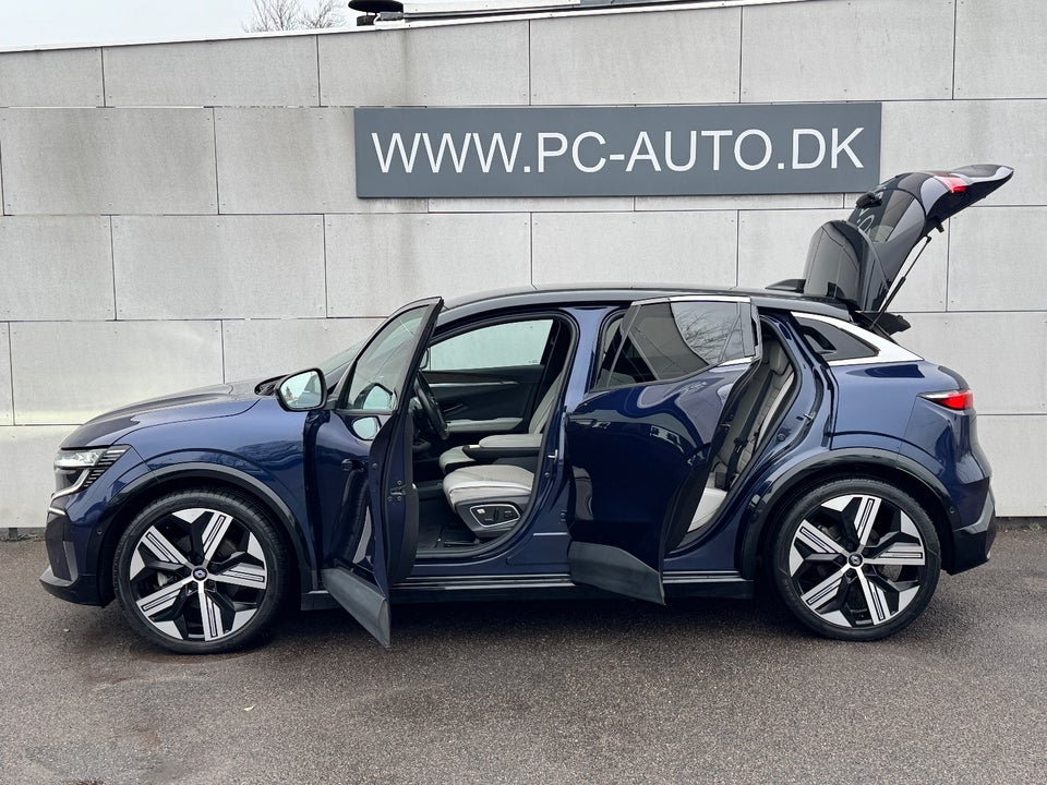 Renault Megane E-Tech 60 Iconic 5d