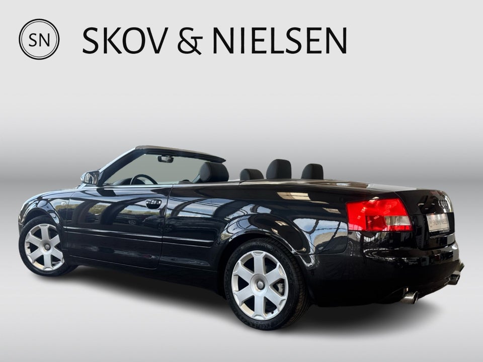 Audi A4 3,0 V6 Cabriolet Multitr. 2d