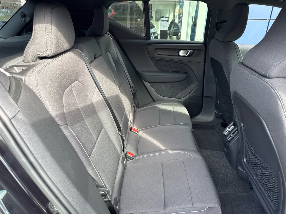 Volvo XC40 P6 ReCharge Core 5d