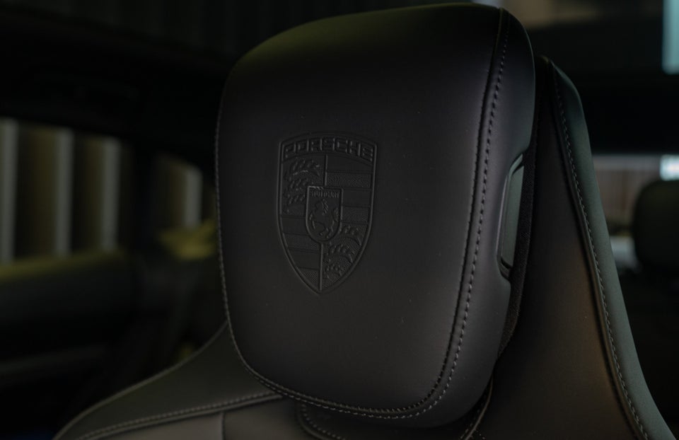 Porsche Taycan 4S Performance+ Cross Turismo 5d