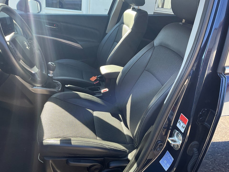 Suzuki S-Cross 1,4 mHybrid Exclusive 5d