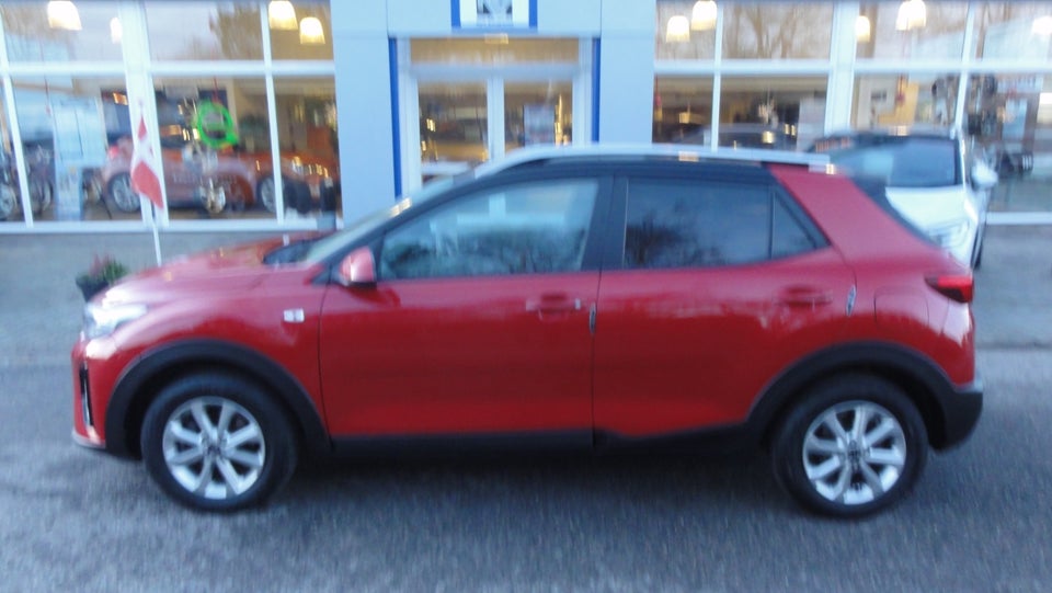 Kia Stonic 1,2 Advance 5d