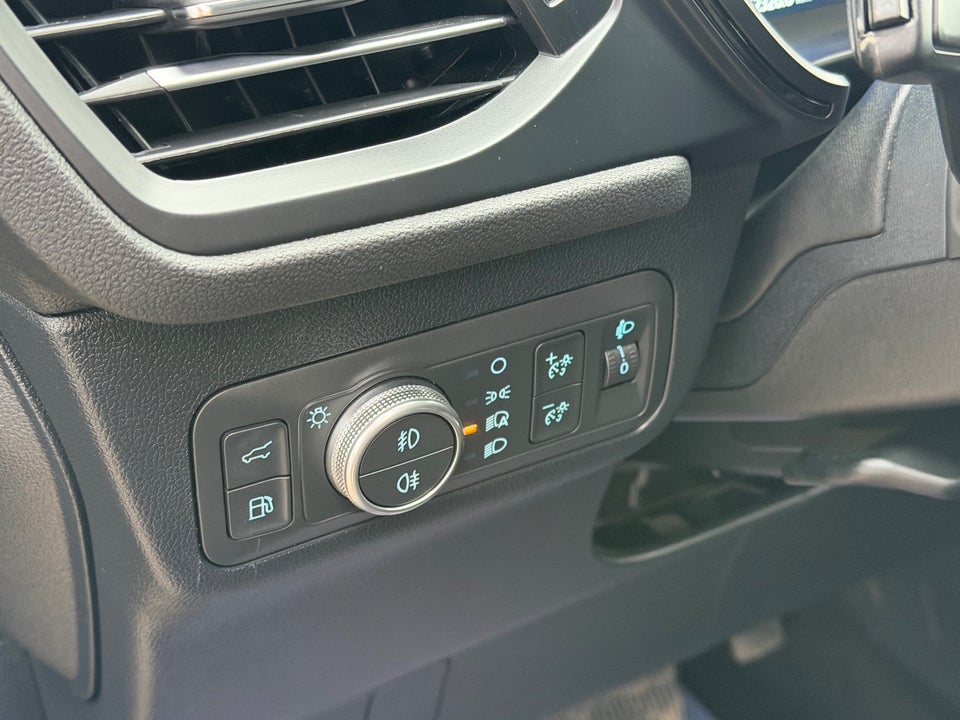 Ford Kuga 2,5 PHEV ST-Line X CVT 5d