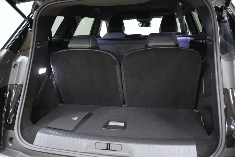 Peugeot e-5008 101 Allure Pack 7prs 5d