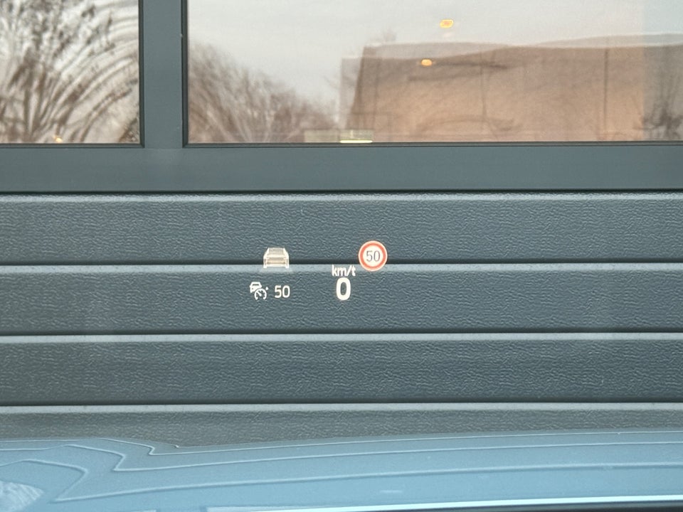 Ford Explorer 82 Premium Extended Range 5d