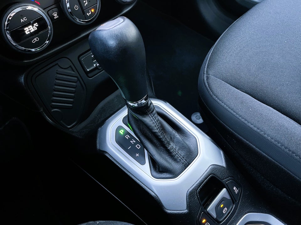 Jeep Renegade 1,6 M-Jet 120 Limited DCT 5d