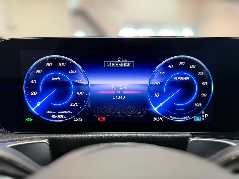 Mercedes EQB300 AMG Line 4Matic 7prs 5d