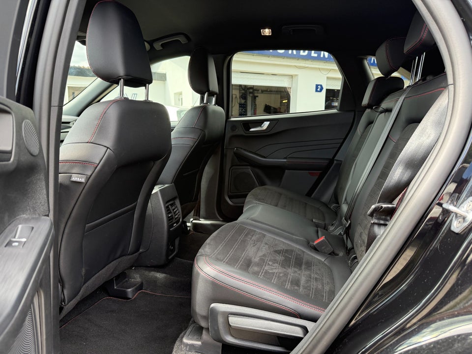 Ford Kuga 2,5 PHEV ST-Line X CVT 5d