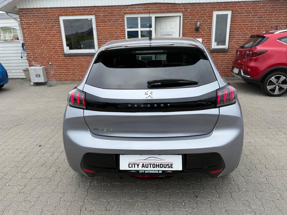 Peugeot e-208 50 Allure 5d