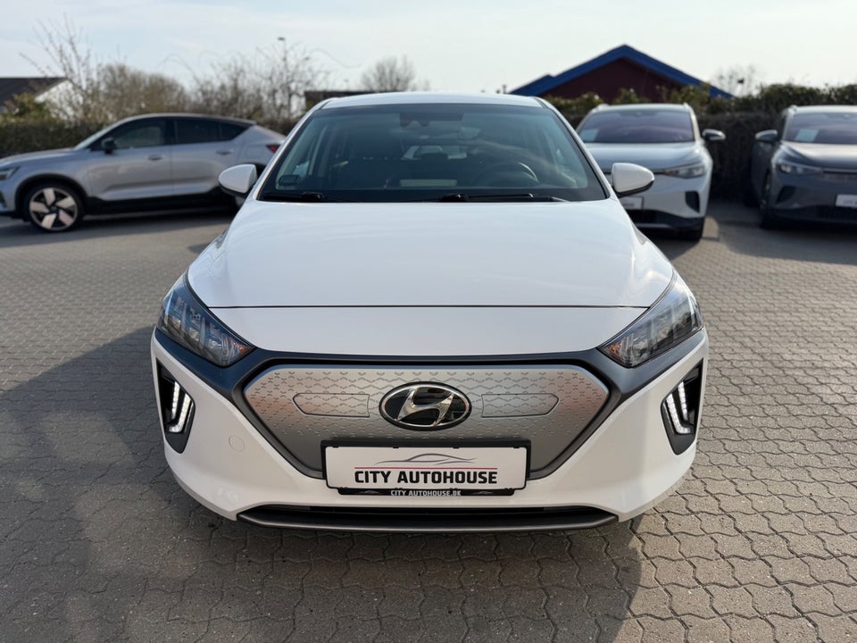 Hyundai Ioniq 40 EV Trend 5d