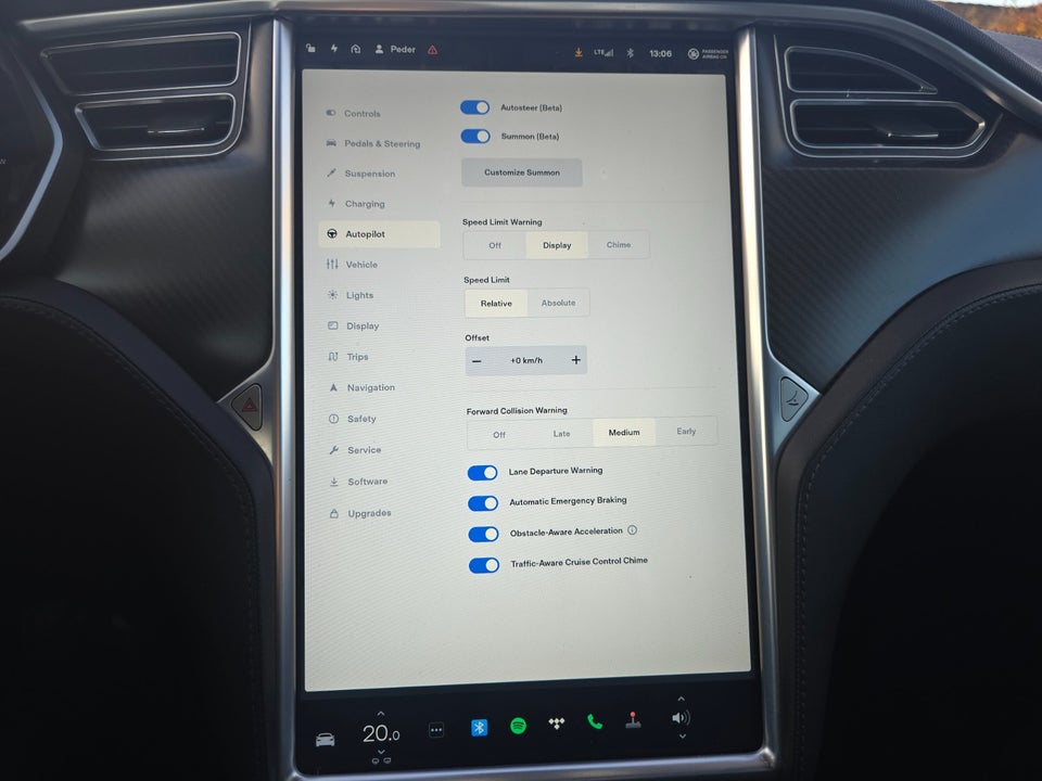 Tesla Model S 85 5d