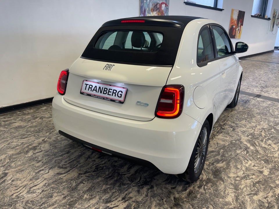 Fiat 500e 42 Icon Cabrio 2d
