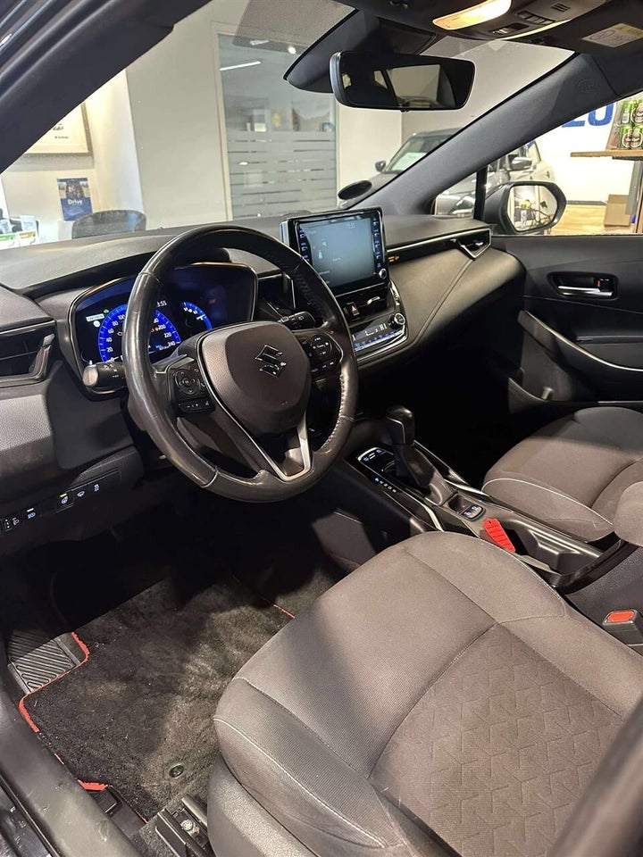 Suzuki Swace 1,8 HEV Active stc. e-CVT 5d