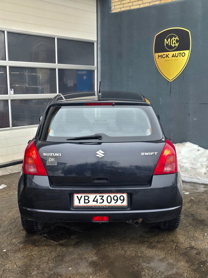 Suzuki Swift 1,3 GL-A 5d