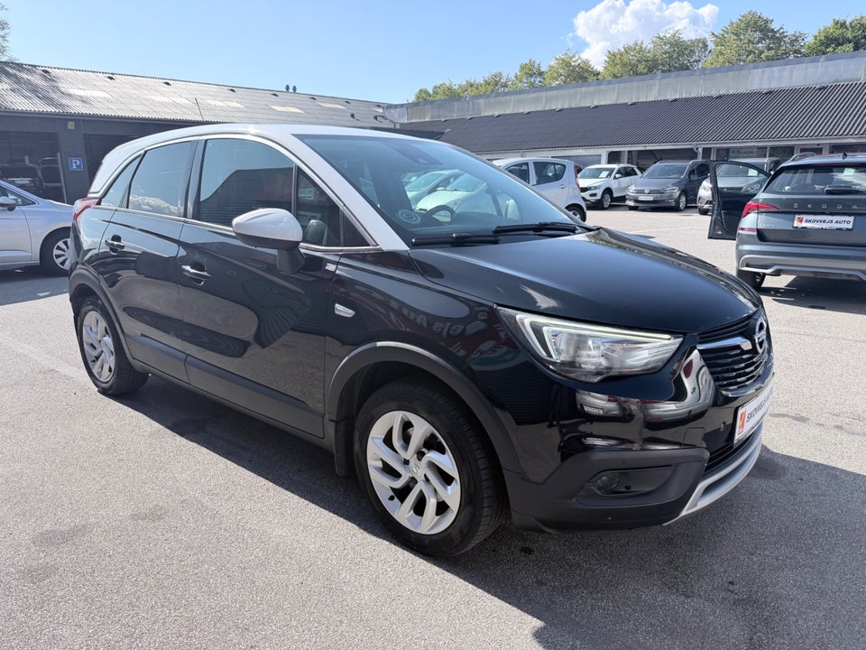 Opel Crossland X 1,2 T 130 Enjoy 5d