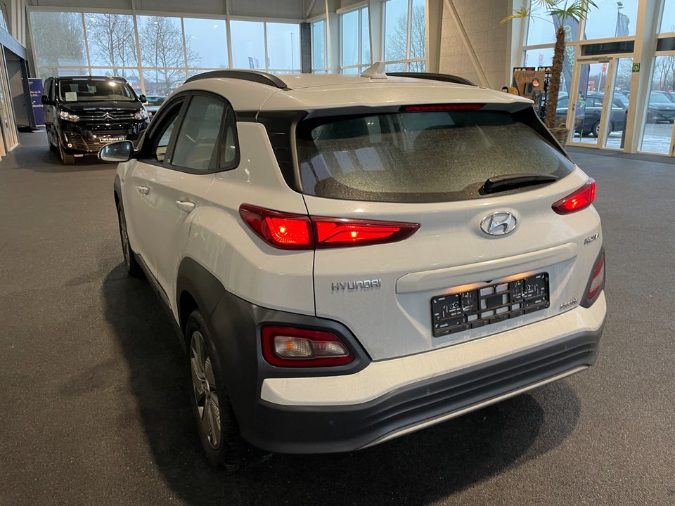 Hyundai Kona 64 EV Trend 5d