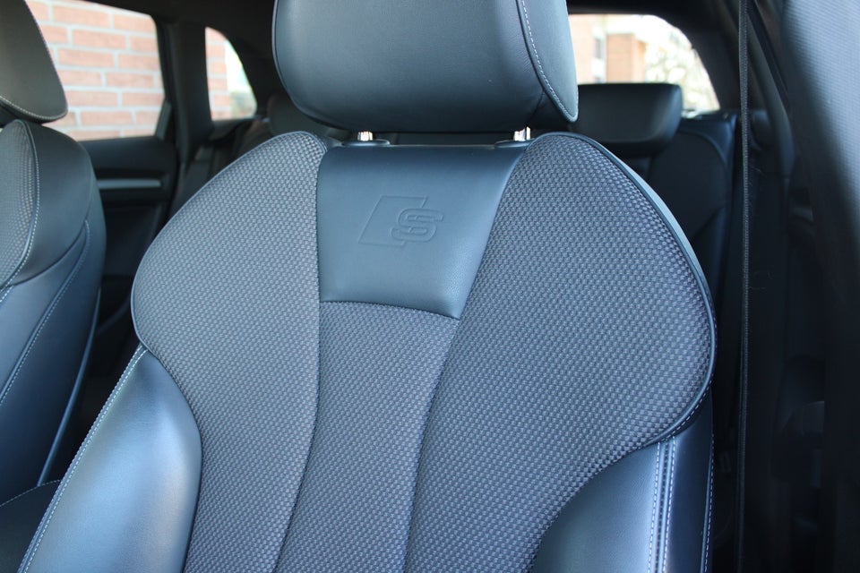 Audi A3 1,4 e-tron S-line Sportback S-tr. 5d