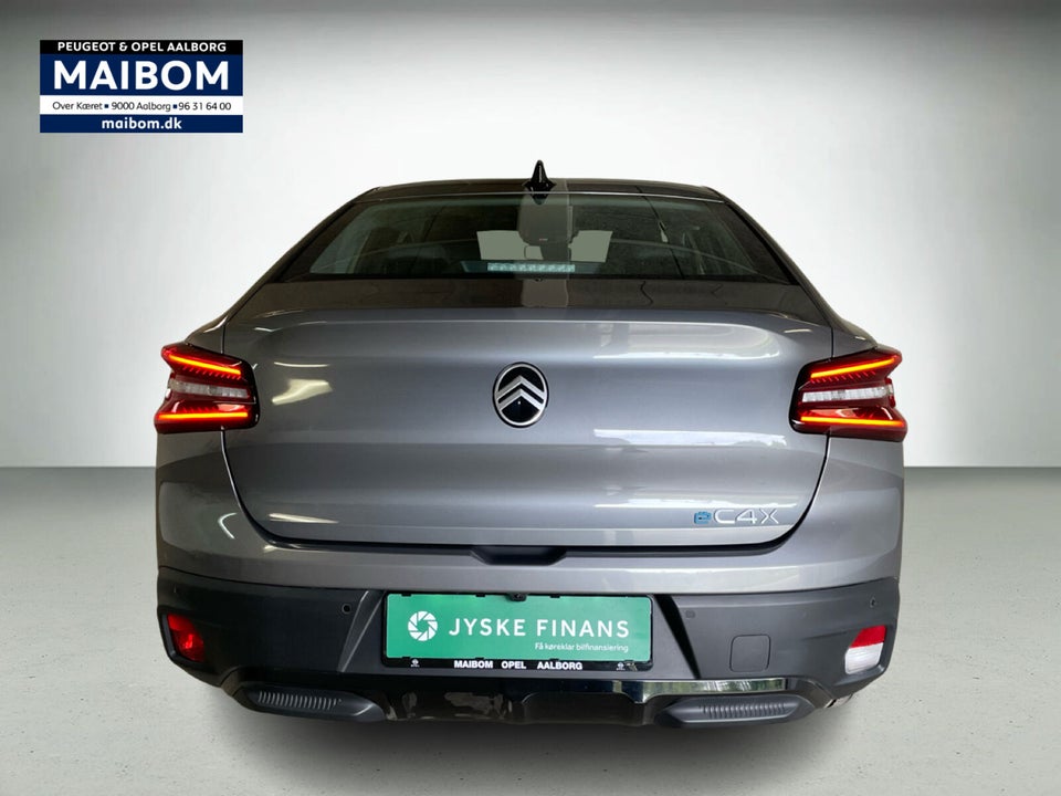 Citroën ë-C4 X 54 Plus 4d