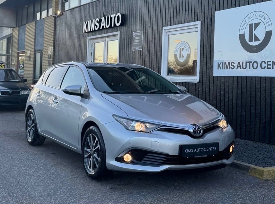 Toyota Auris 1,2 T T2 Comfort 5d