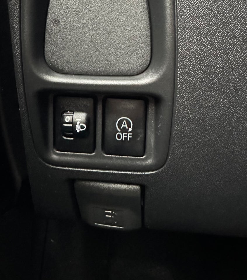 Citroën C1 1,0 VTi Shine 5d