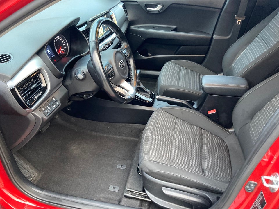 Kia Stonic 1,0 T-GDi Vision DCT 5d