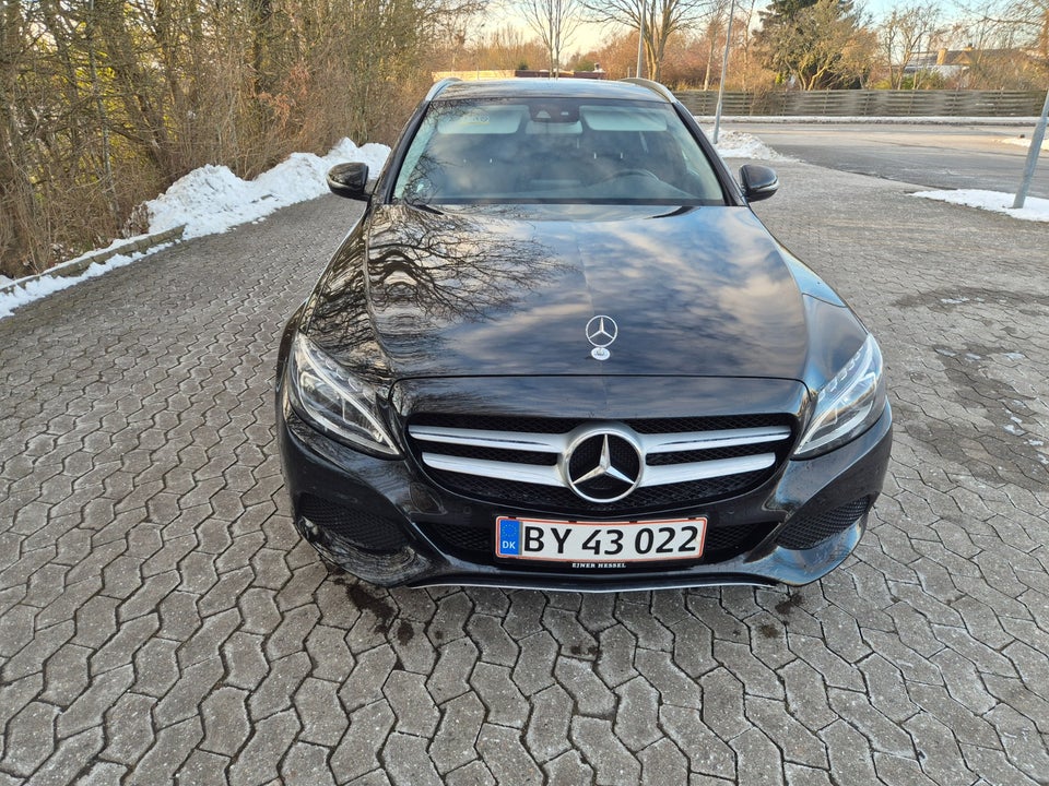 Mercedes C220 d 2,2 Business stc. aut. 5d