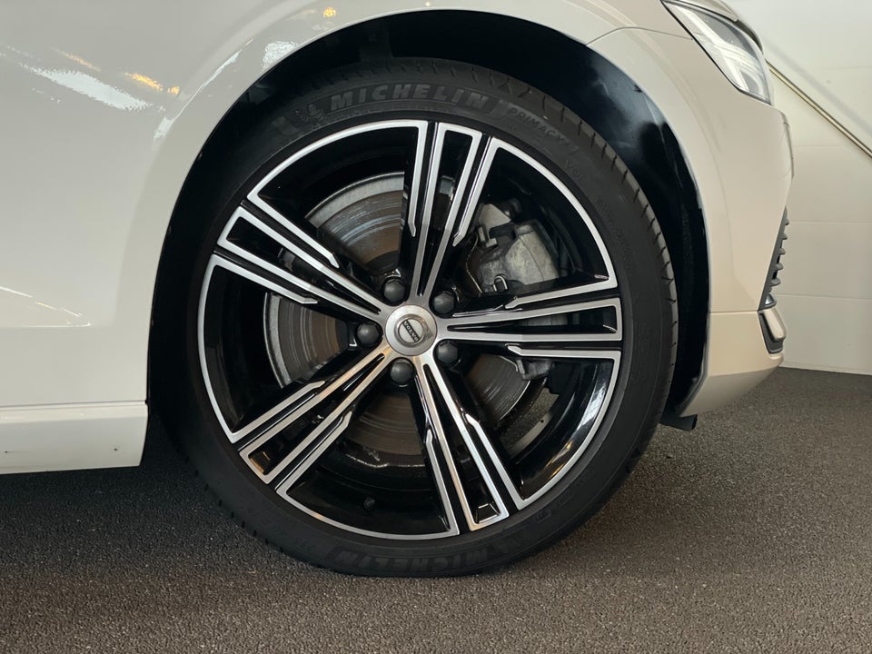 Volvo V60 2,0 T6 ReCharge Inscription aut. AWD 5d