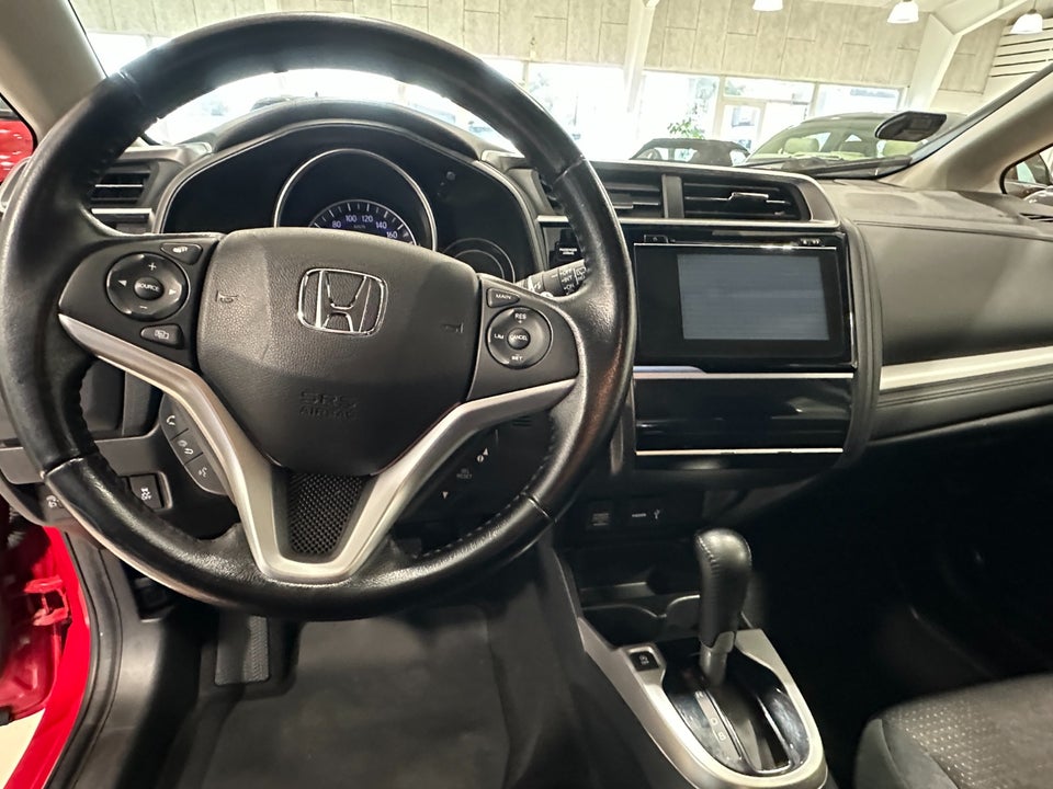 Honda Jazz 1,3 i-VTEC Elegance CVT 5d