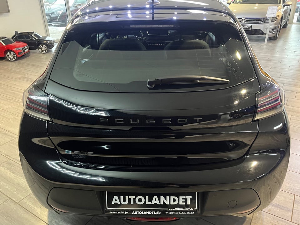 Peugeot e-208 50 Style 5d