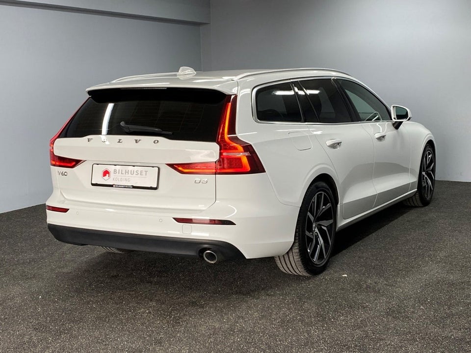 Volvo V60 2,0 D3 150 Momentum aut. 5d