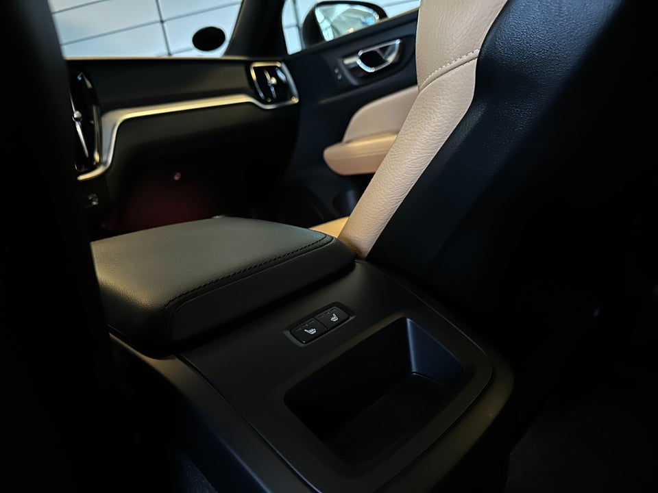 Volvo V60 2,0 D4 190 Inscription aut. 5d