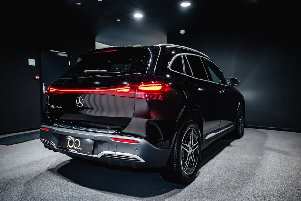Mercedes EQA250+ AMG Premium 5d